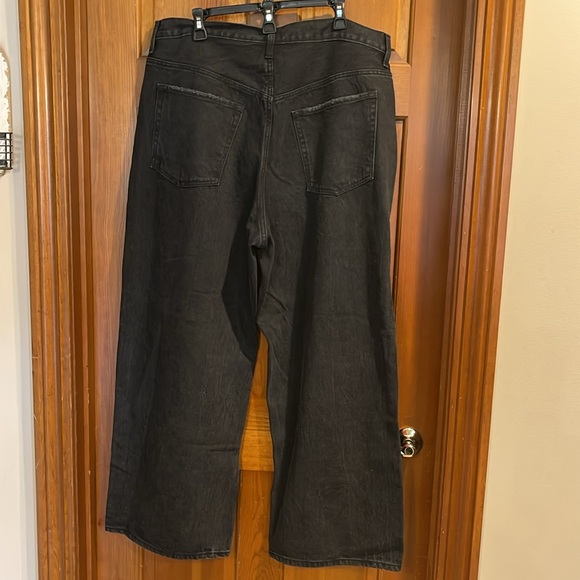 NWT Old Navy Extra High Rise Baggy Wide Leg Jeans Size 18 Black - Picture 3 of 8